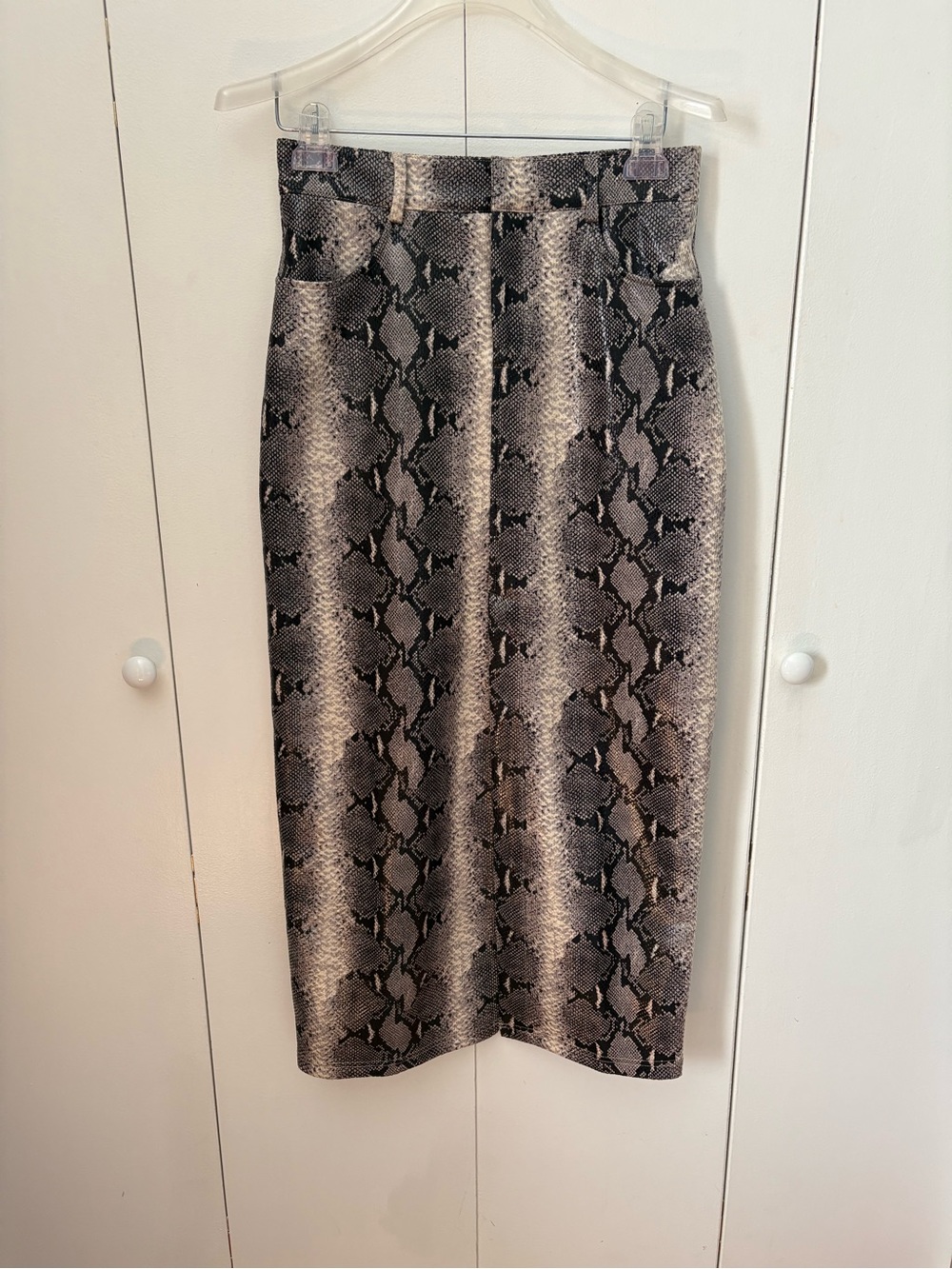 ASOS Snake Skin Skirt w Slit - Size 6